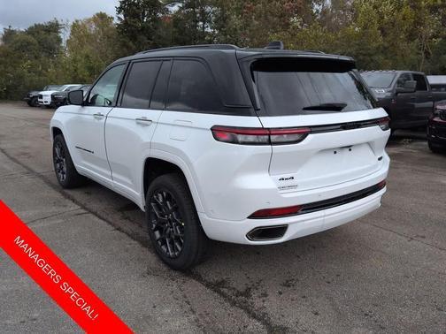 2025 Jeep Grand Cherokee Summit