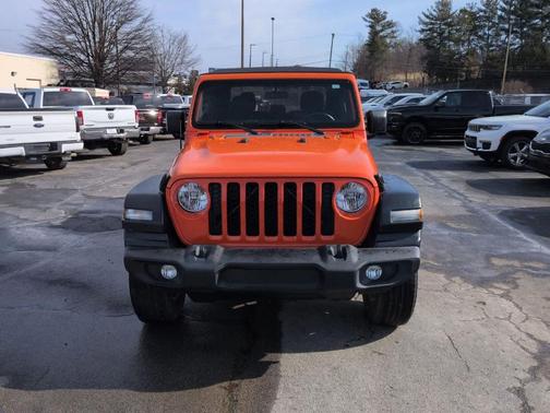 2020 Jeep Gladiator Sport