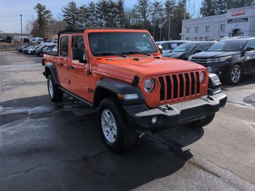 2020 Jeep Gladiator Sport