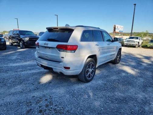 2019 Jeep Grand Cherokee Overland