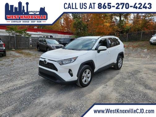 2020 Toyota RAV4 XLE