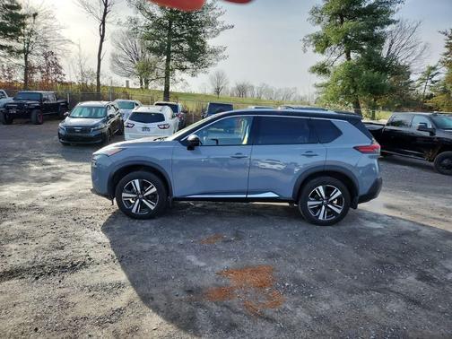 2021 Nissan Rogue SL