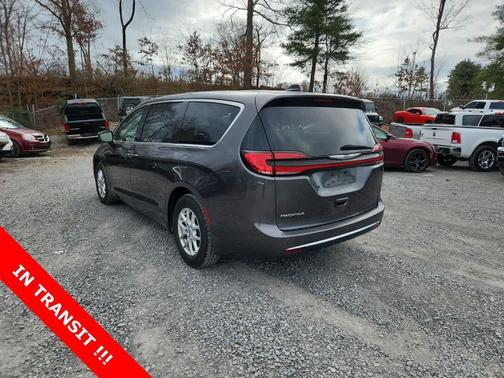 2023 Chrysler Pacifica Touring-L