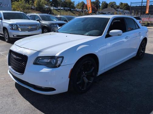 2022 Chrysler 300 S