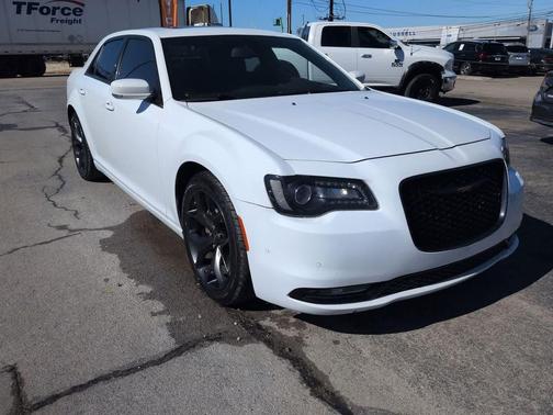 2022 Chrysler 300 S