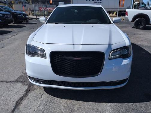 2022 Chrysler 300 S