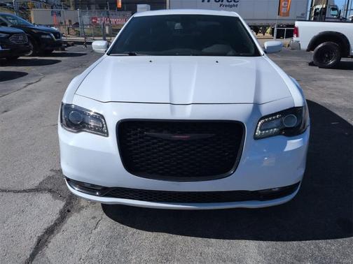2022 Chrysler 300 S