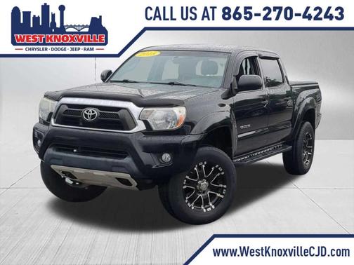 Black 2015 Toyota Tacoma V6