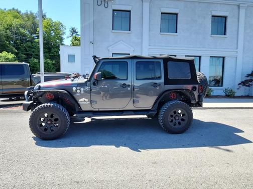 Granite Crystal Clearcoat Metallic 2016 Jeep Wrangler Unlimited Sport