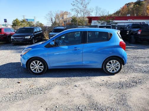 2017 Chevrolet Spark 1LT