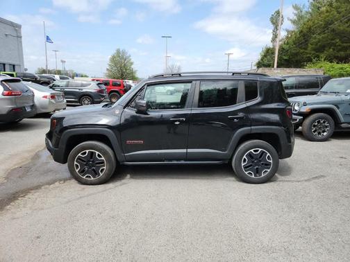 Black 2017 Jeep Renegade Trailhawk
