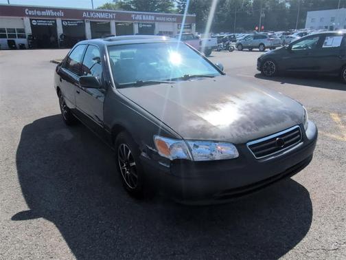 2000 Toyota Camry LE
