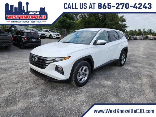 2022 Hyundai TUCSON SE