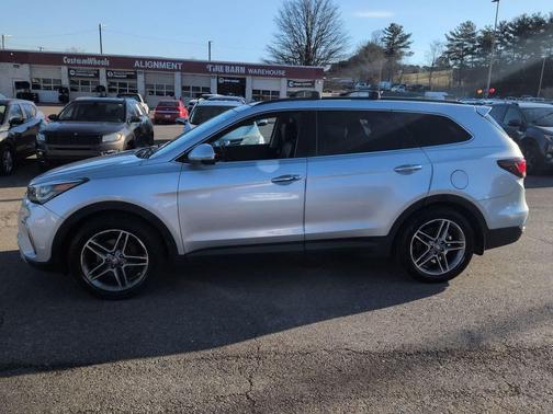 2018 Hyundai SANTA FE SE Ultimate