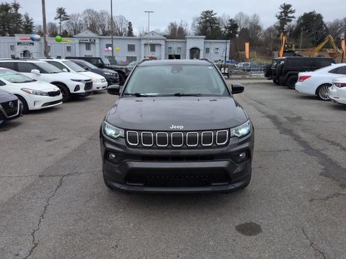 2022 Jeep Compass Latitude