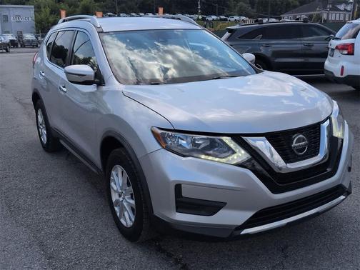 2020 Nissan Rogue SV