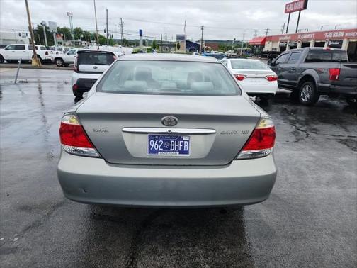 2005 Toyota Camry XLE