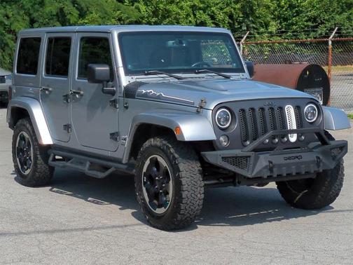 2014 Jeep Wrangler Unlimited Polar Edition