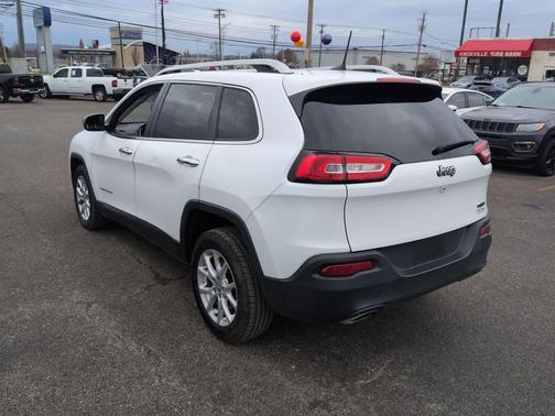 2018 Jeep Cherokee Latitude