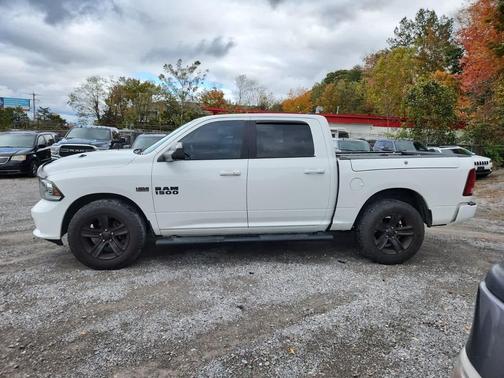 2018 RAM 1500 Sport
