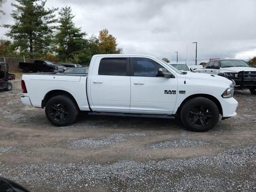 2018 RAM 1500 Sport