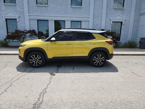 Nitro Yellow 2023 Chevrolet Trailblazer ACTIV