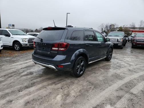 2018 Dodge Journey Crossroad