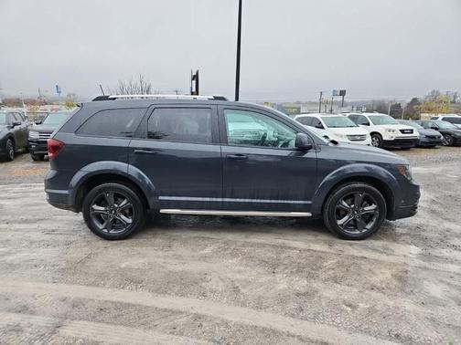 2018 Dodge Journey Crossroad