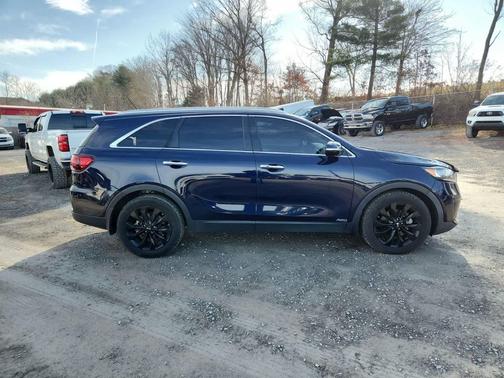 2020 Kia Sorento EX V6
