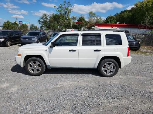2007 Jeep Patriot Sport