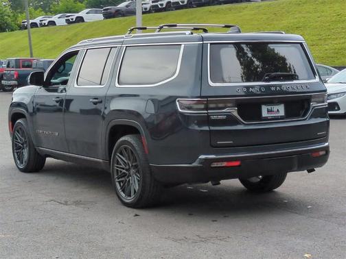2023 Jeep Grand Wagoneer L Series III