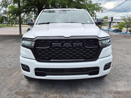 Bright White Clearcoat 2026 RAM 1500 Big Horn/Lone Star
