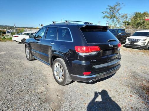 2016 Jeep Grand Cherokee Summit