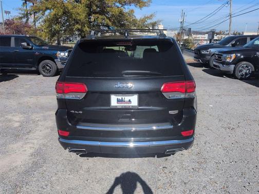 2016 Jeep Grand Cherokee Summit