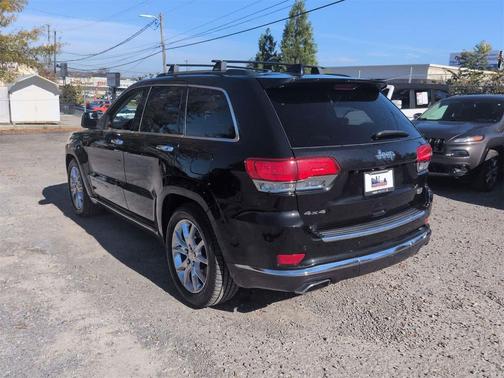 2016 Jeep Grand Cherokee Summit