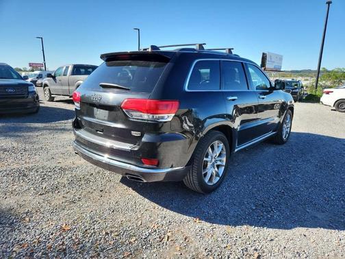 2016 Jeep Grand Cherokee Summit