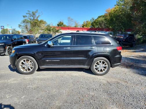 2016 Jeep Grand Cherokee Summit
