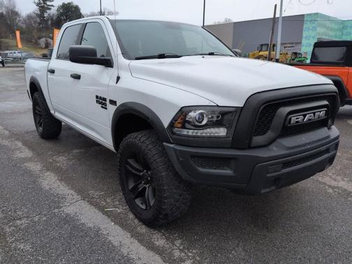 2021 RAM 1500 Classic SLT