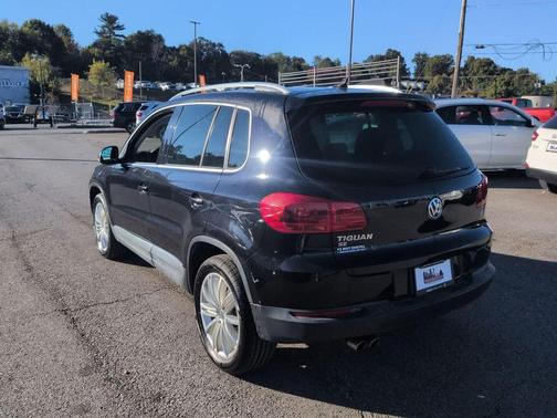 2016 Volkswagen Tiguan SE