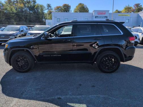 2021 Jeep Grand Cherokee Laredo E