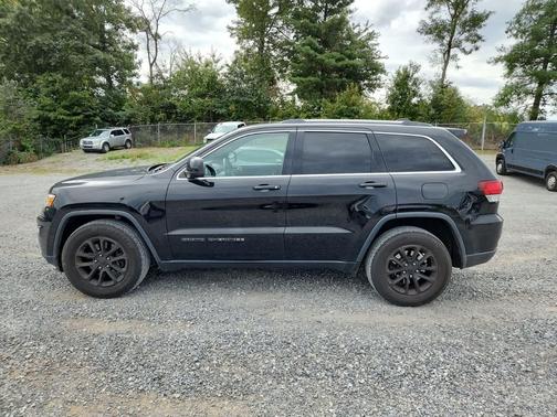 2021 Jeep Grand Cherokee Laredo E