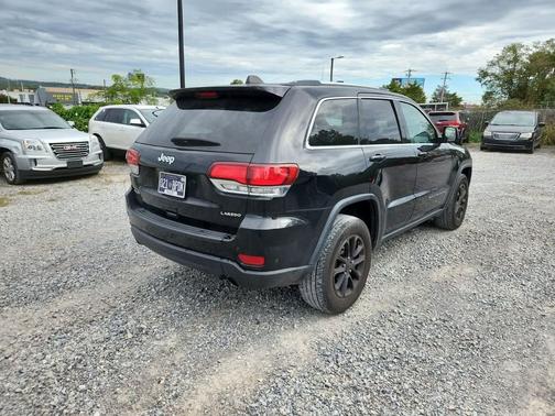2021 Jeep Grand Cherokee Laredo E