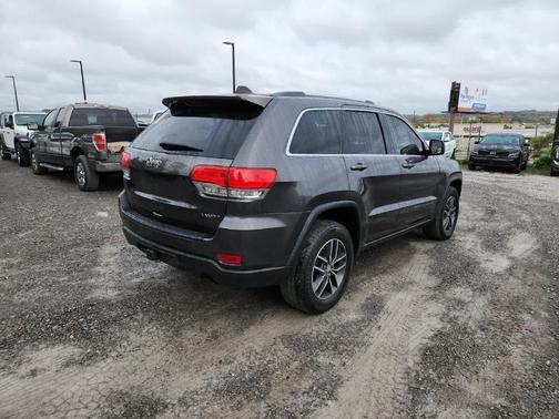 2018 Jeep Grand Cherokee Laredo E
