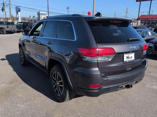2018 Jeep Grand Cherokee Laredo E