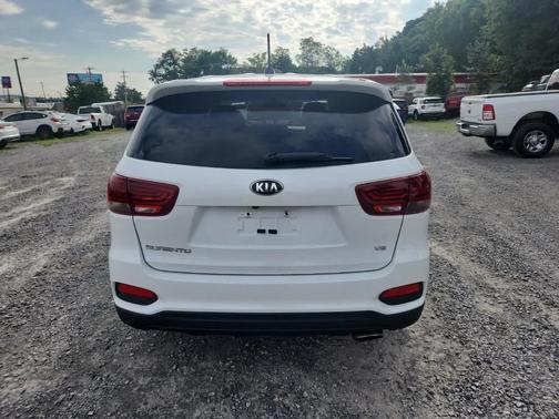 2019 Kia Sorento LX V6