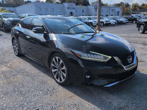 2023 Nissan Maxima Platinum