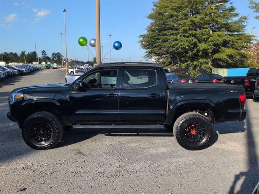 2021 Toyota Tacoma SR