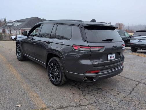 2025 Jeep Grand Cherokee L Summit