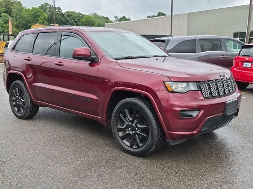 Velvet Red Pearlcoat 2019 Jeep Grand Cherokee Altitude
