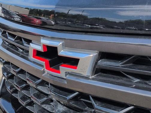 Black 2023 Chevrolet Silverado 1500 ZR2